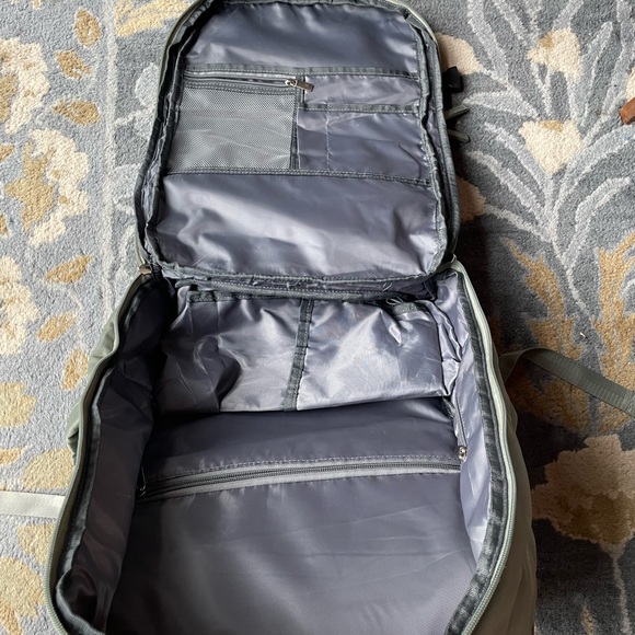 Viral Amazon Backpack Sage Green - Picture 7 of 10